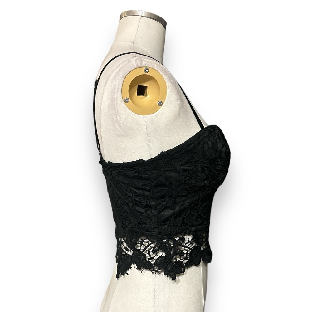 CASTING LA Black Lace Bustier Crop Top Cami - Picture 2 of 9